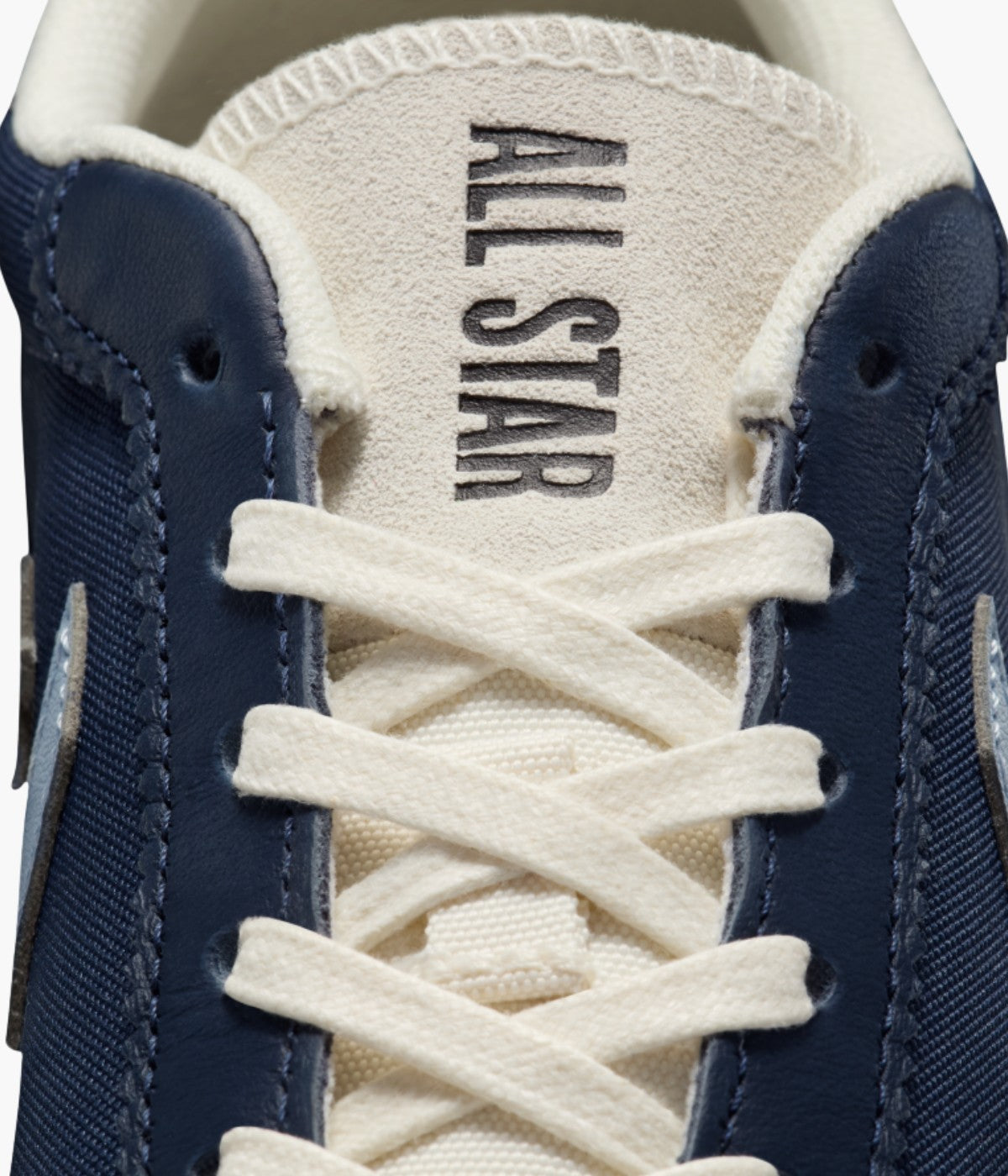 #color_Obsidian / Wet Stone / Egret