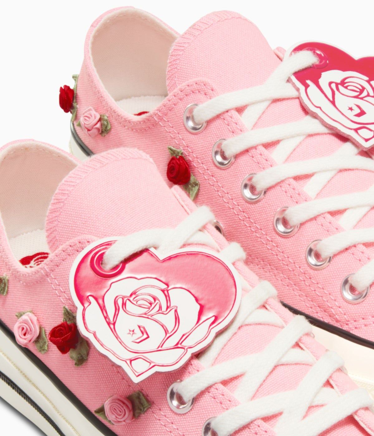 Women's Converse Valentine's Chuck – Ribbon Rose Edition