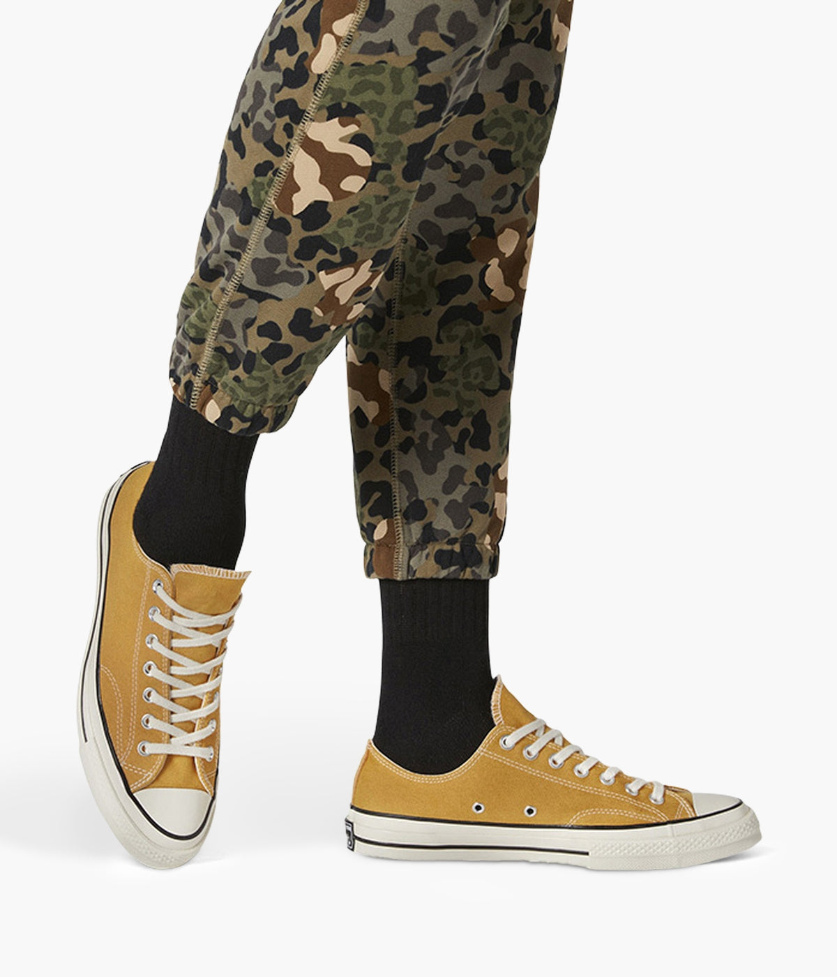 #color_Sunflower / Black / Egret