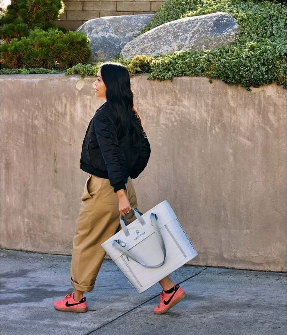 Hydro Flask Carryout Tote 20L