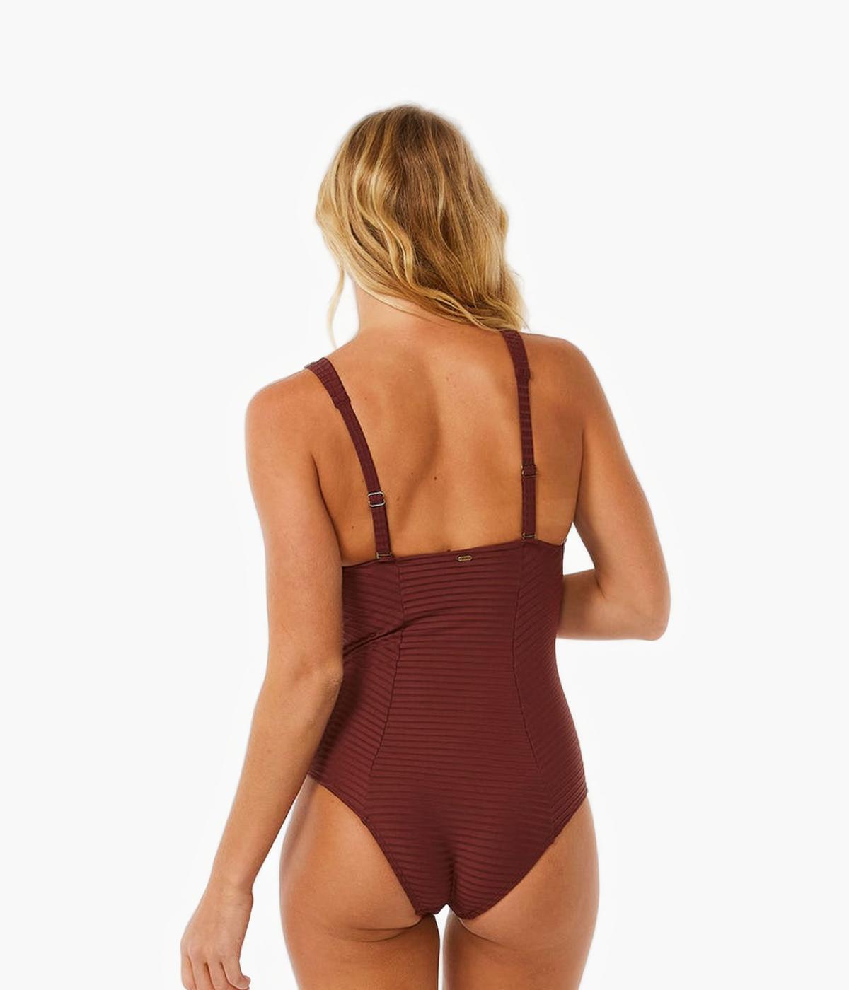 #color_plum