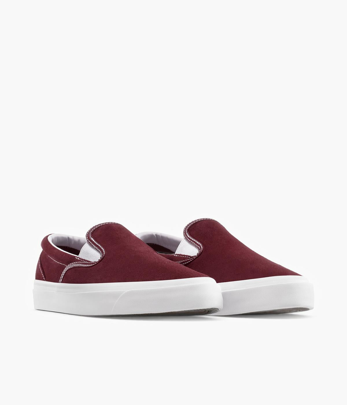 #color_Deep Bordeaux/White/White