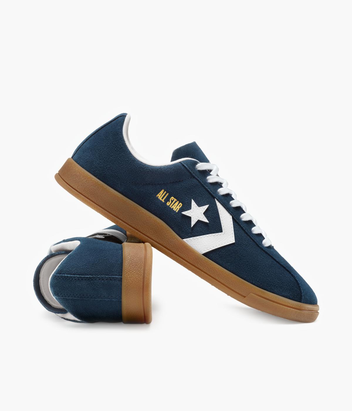 #color_Navy/White/Gum
