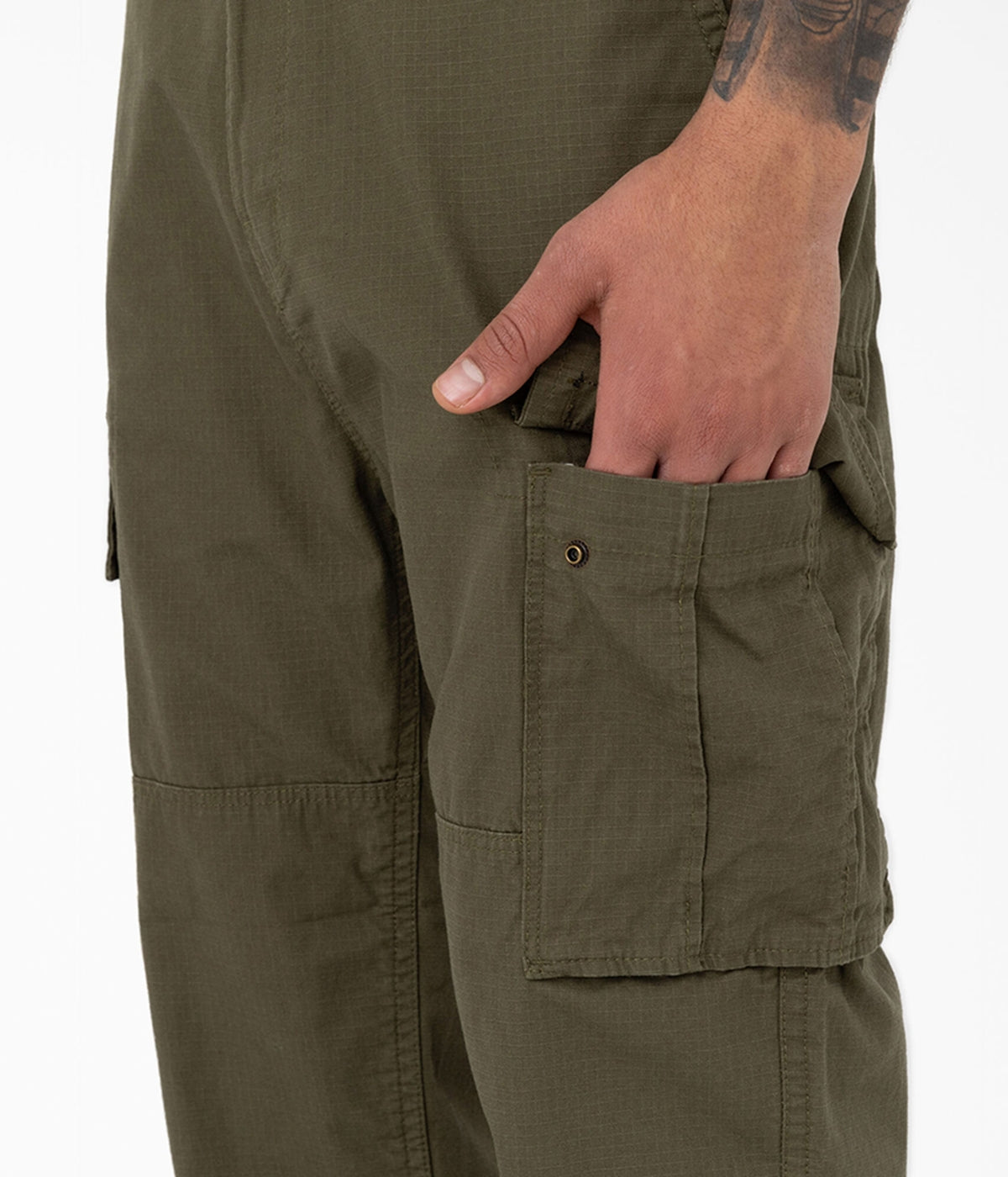 #color_Military Green