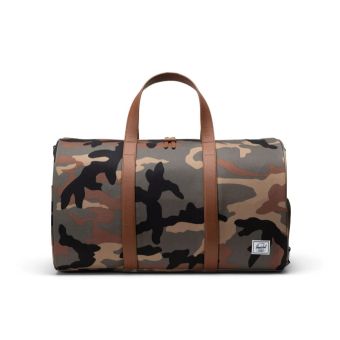 Herschel Novel™ Duffle - 43L in Woodland Camo