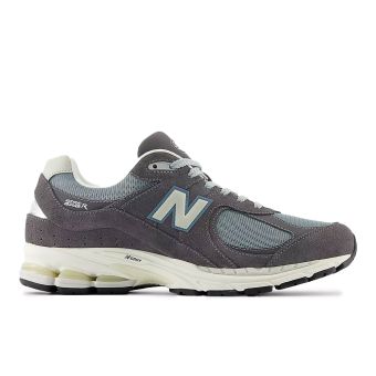 New Balance Unisex 2002R in Magnet with lead and blue fox