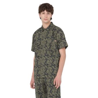 Dickies Men's Drewsey Camo Short Sleeve Work Shirt in Military Green Glitch Camo