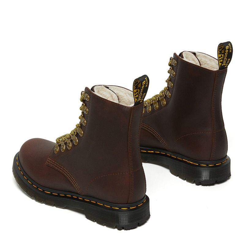 doc marten 1460 wintergrip